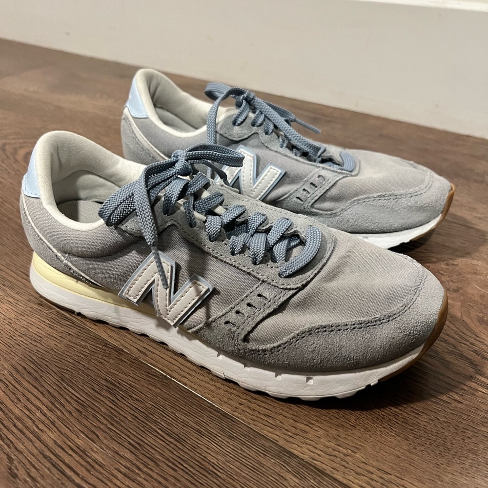 New Balance Sneakers 6.5 Women’s